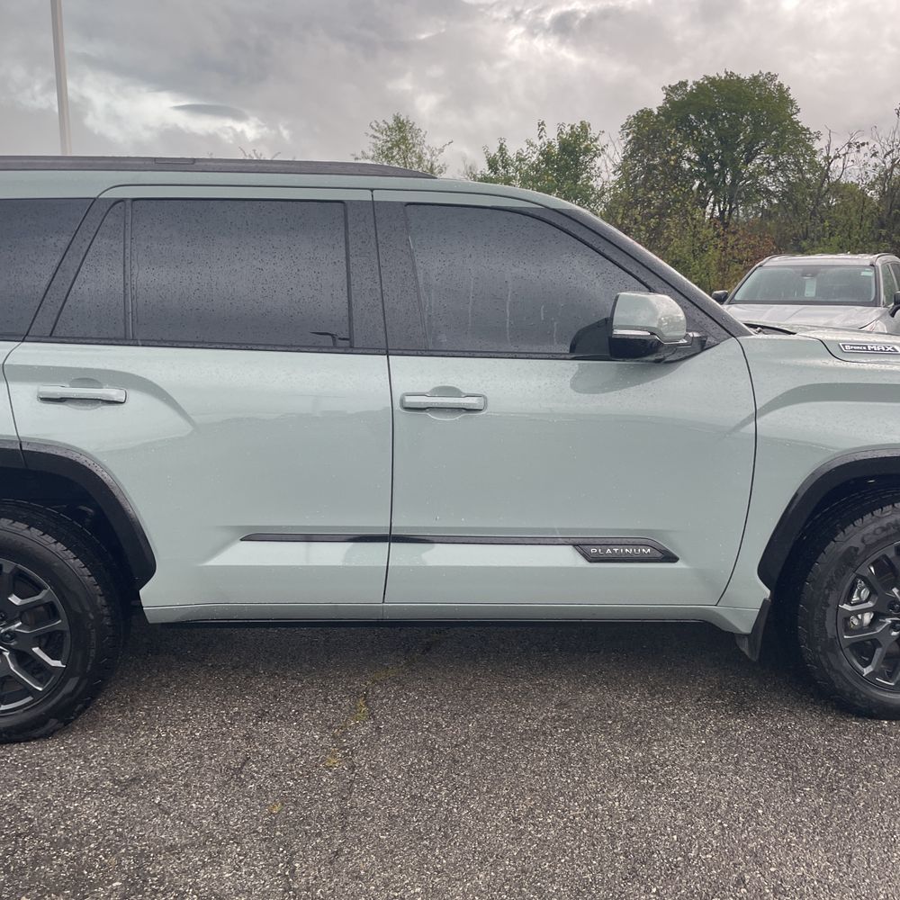 2024 Toyota Sequoia Platinum
