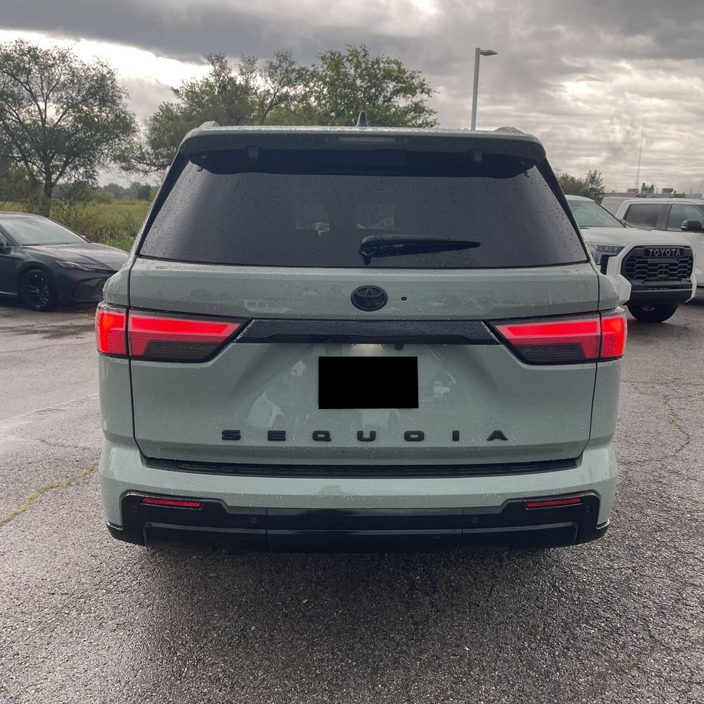 2024 Toyota Sequoia Platinum