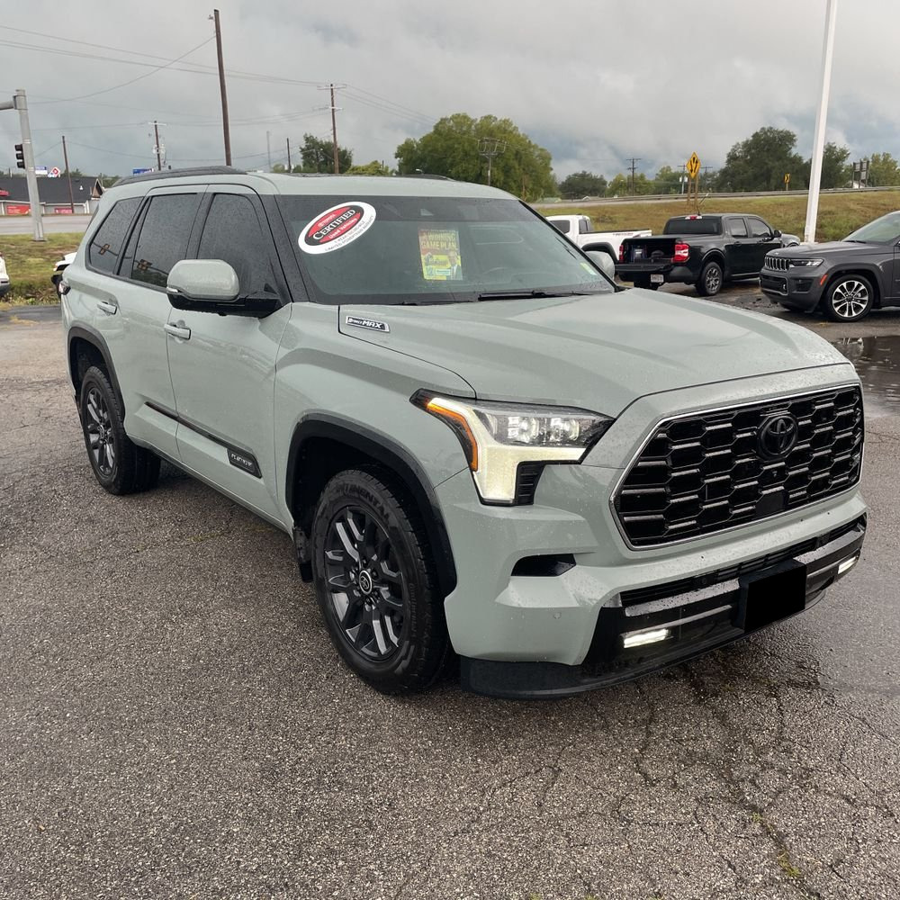 2024 Toyota Sequoia Platinum