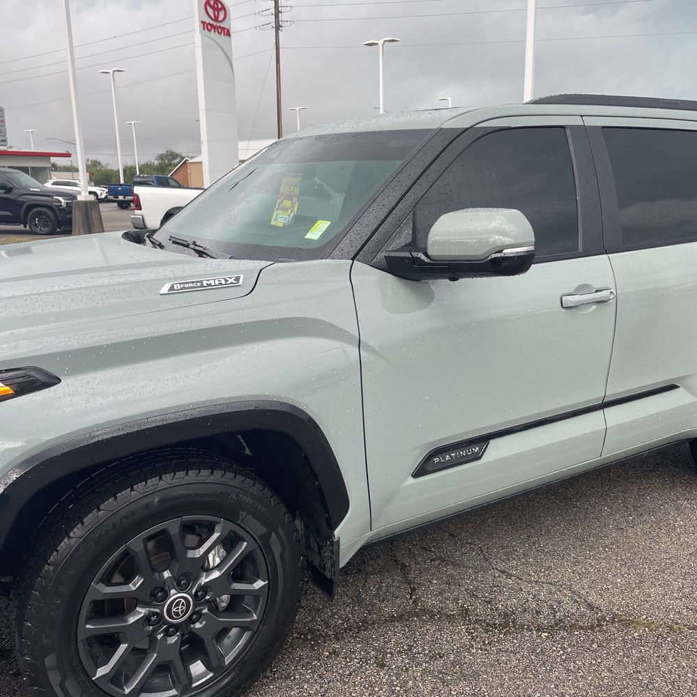 2024 Toyota Sequoia Platinum
