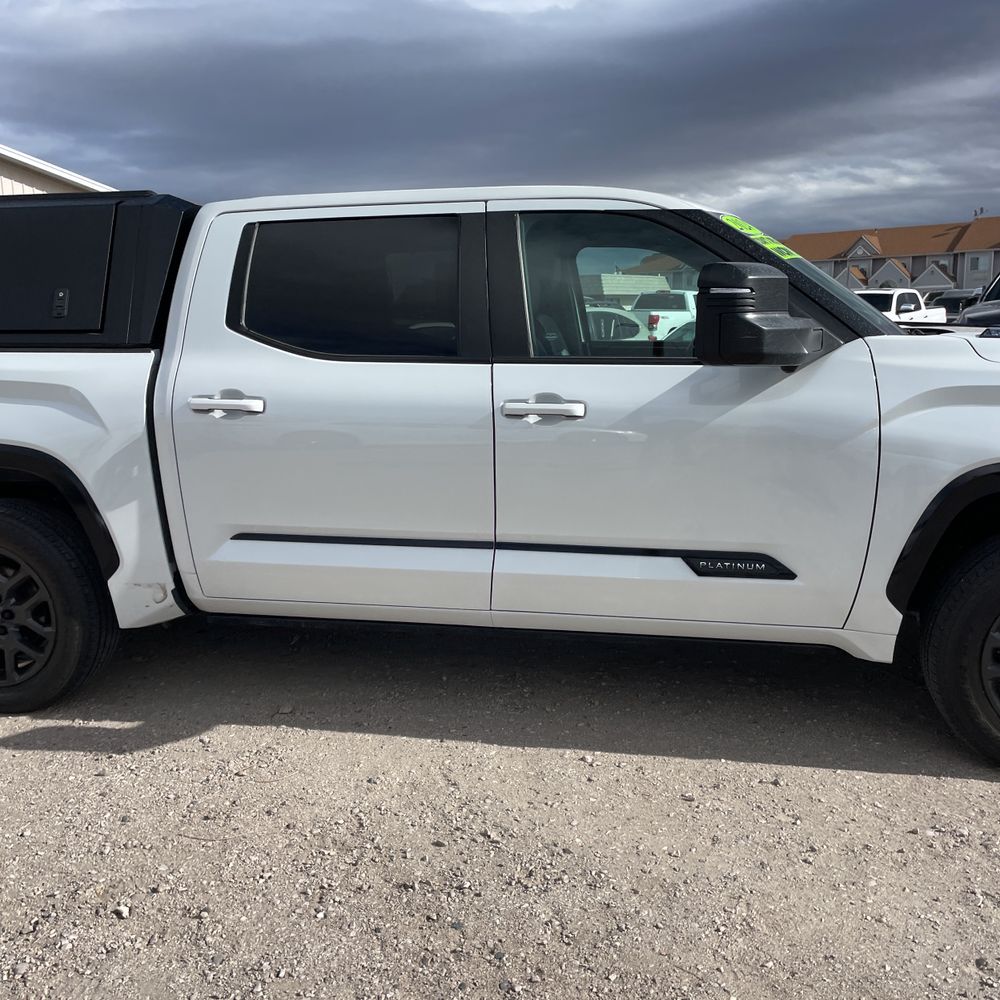 2024 Toyota Tundra Platinum HV
