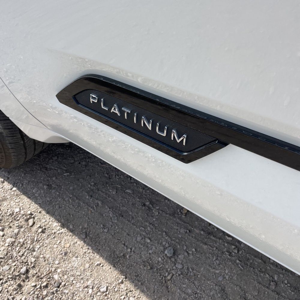 2024 Toyota Tundra Platinum HV