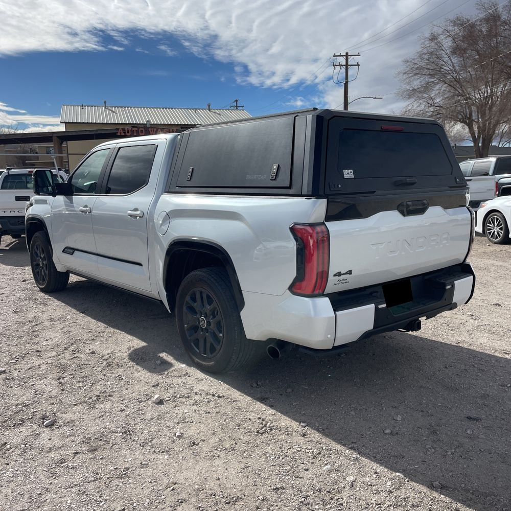 2024 Toyota Tundra Platinum HV