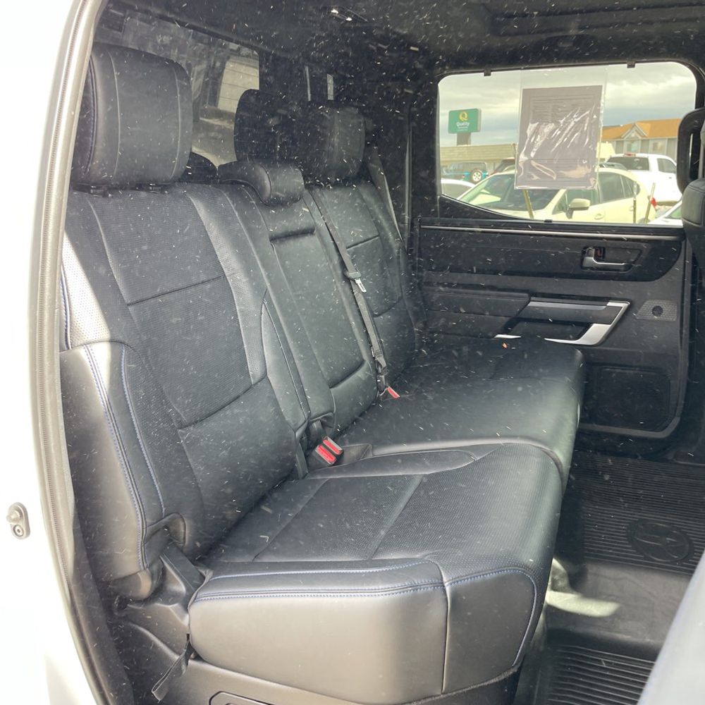 2024 Toyota Tundra Platinum HV
