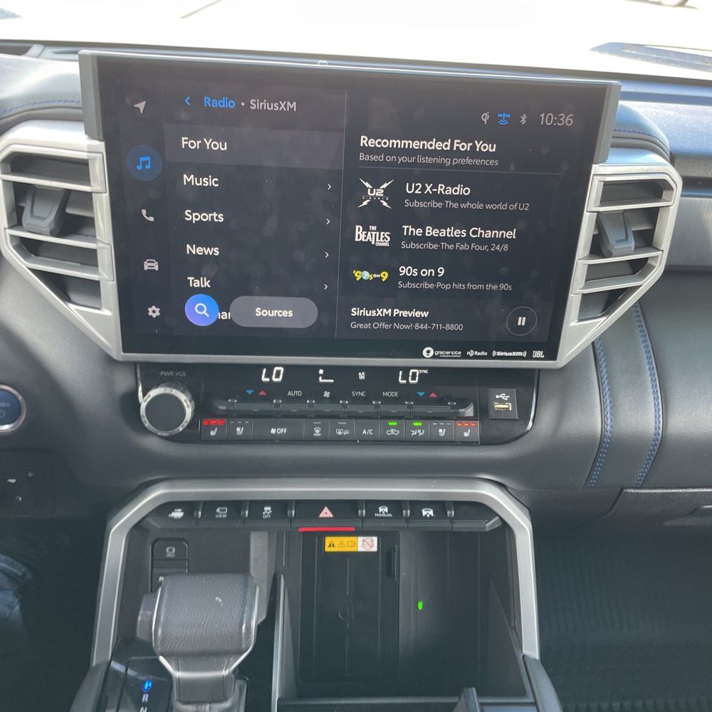 2024 Toyota Tundra Platinum HV