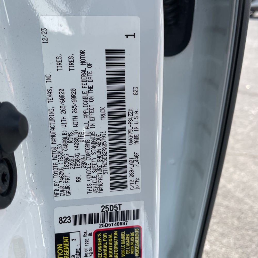2024 Toyota Tundra Platinum HV