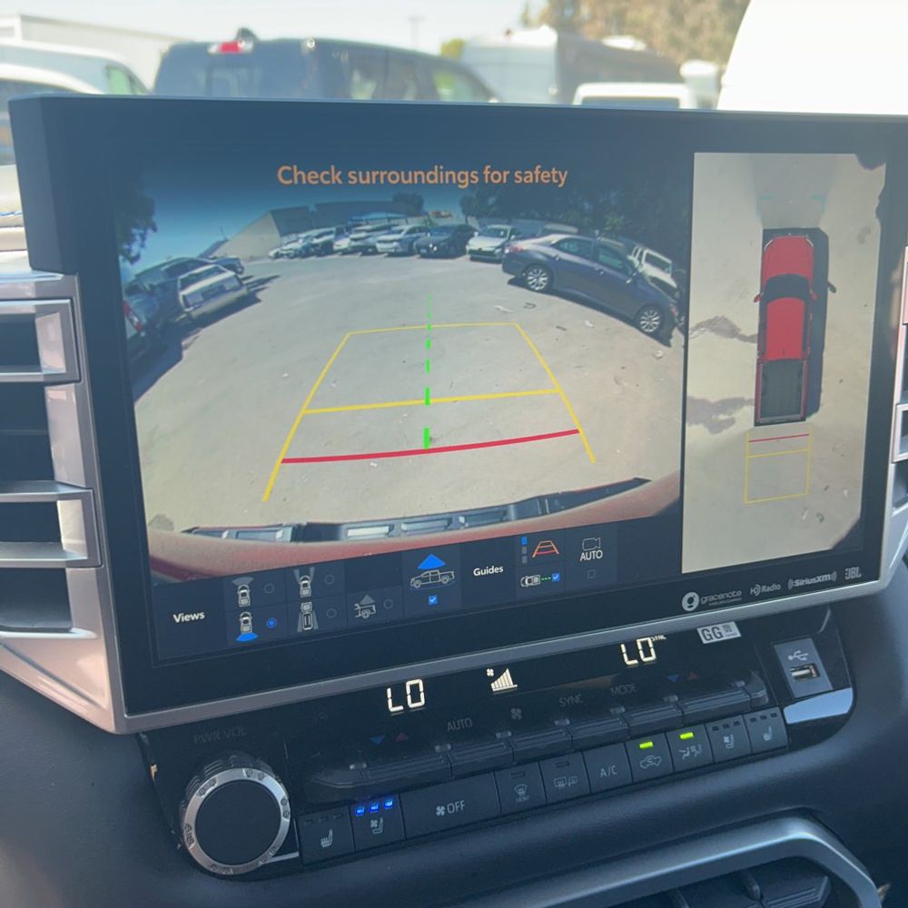 2024 Toyota Tundra Platinum HV
