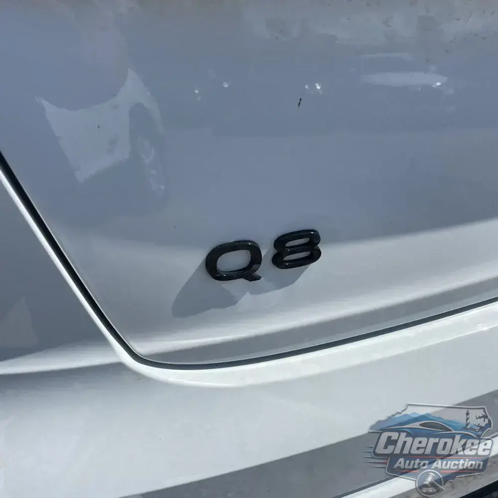 2025 Audi Q8 Premium 55
