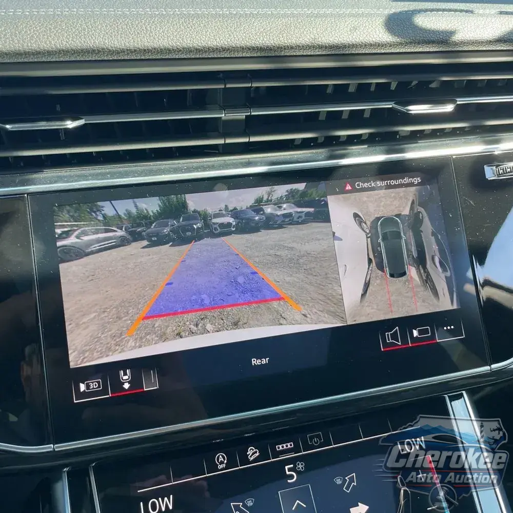 2025 Audi Q8 Premium 55