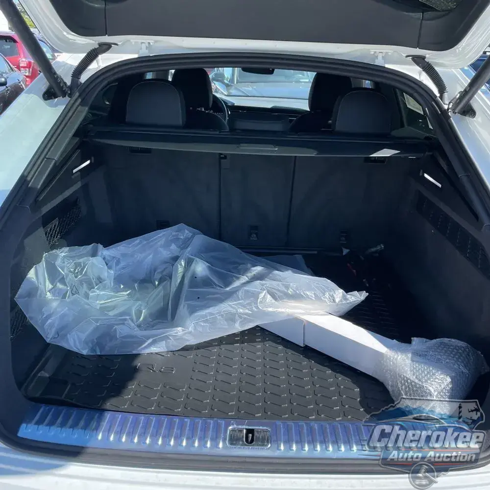 2025 Audi Q8 Premium 55