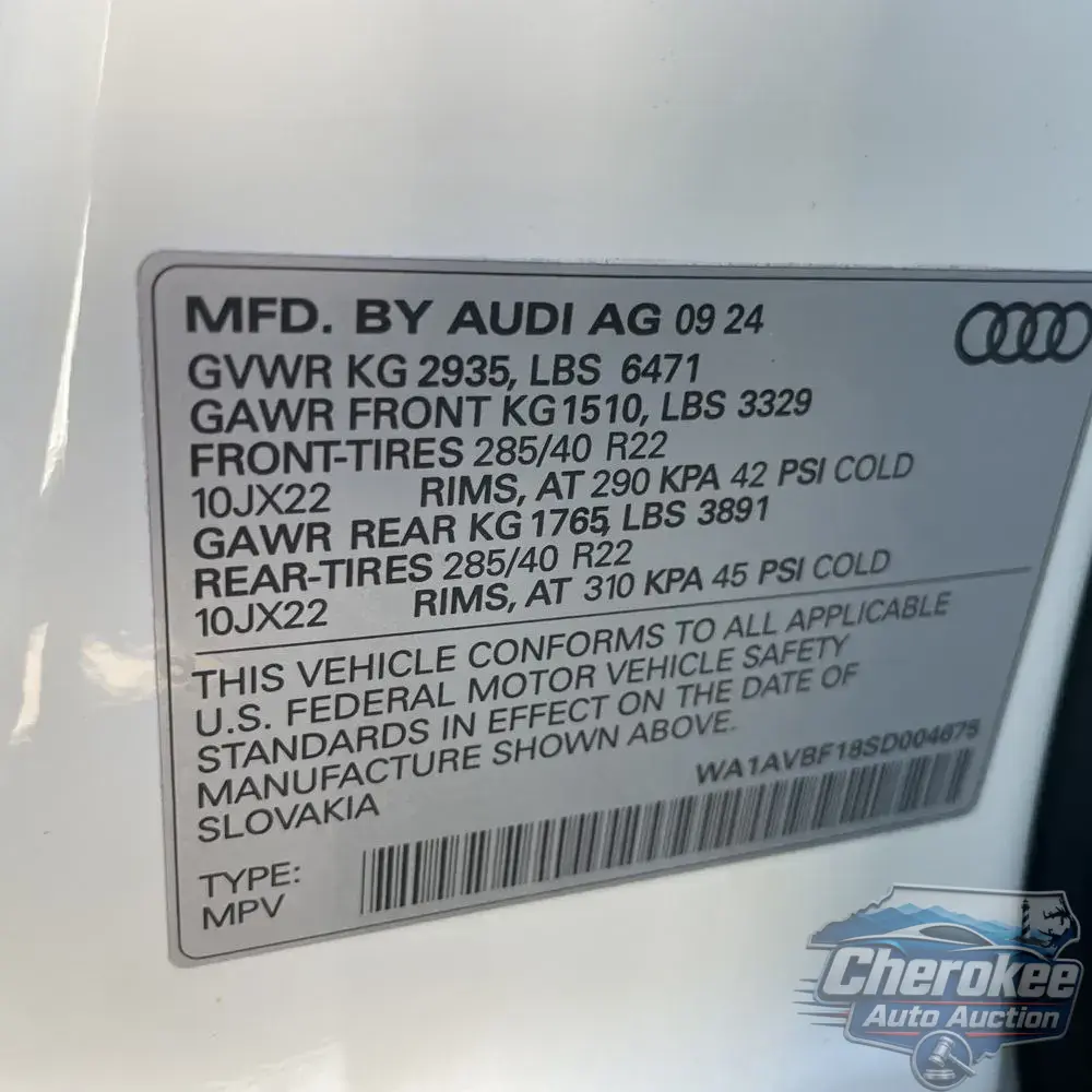 2025 Audi Q8 Premium 55