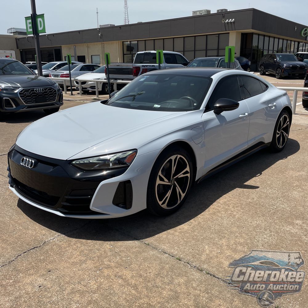 2022 Audi e-tron GT Premium Plus