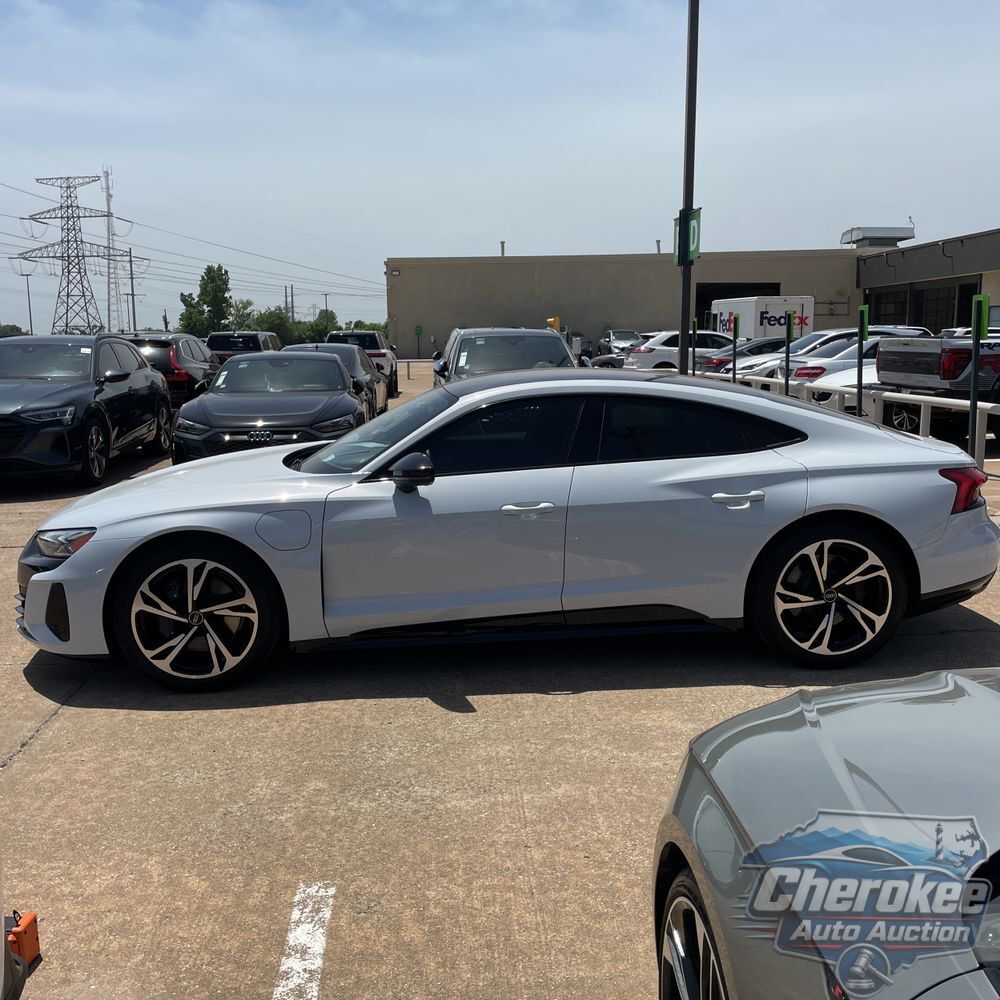 2022 Audi e-tron GT Premium Plus