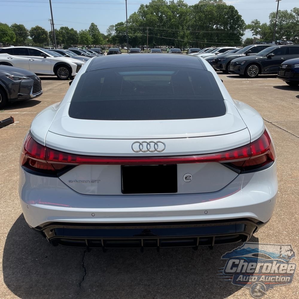 2022 Audi e-tron GT Premium Plus