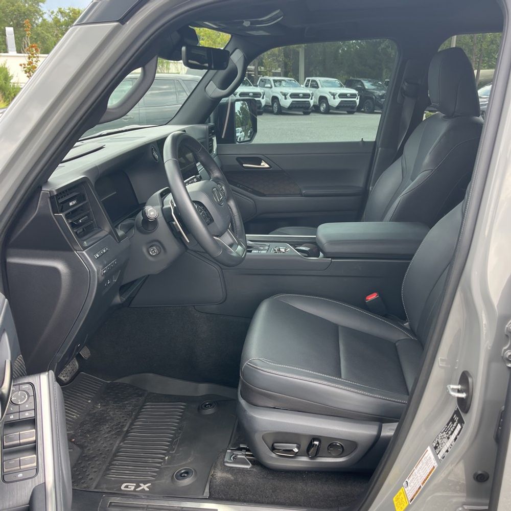 2024 Lexus GX 550 Premium+