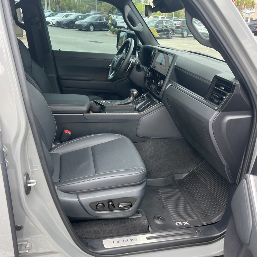 2024 Lexus GX 550 Premium+
