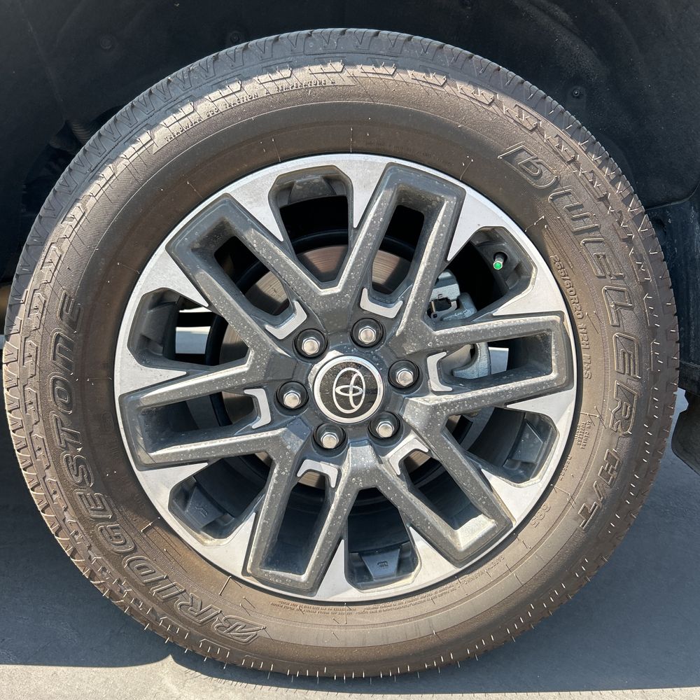 2023 Toyota Sequoia Limited