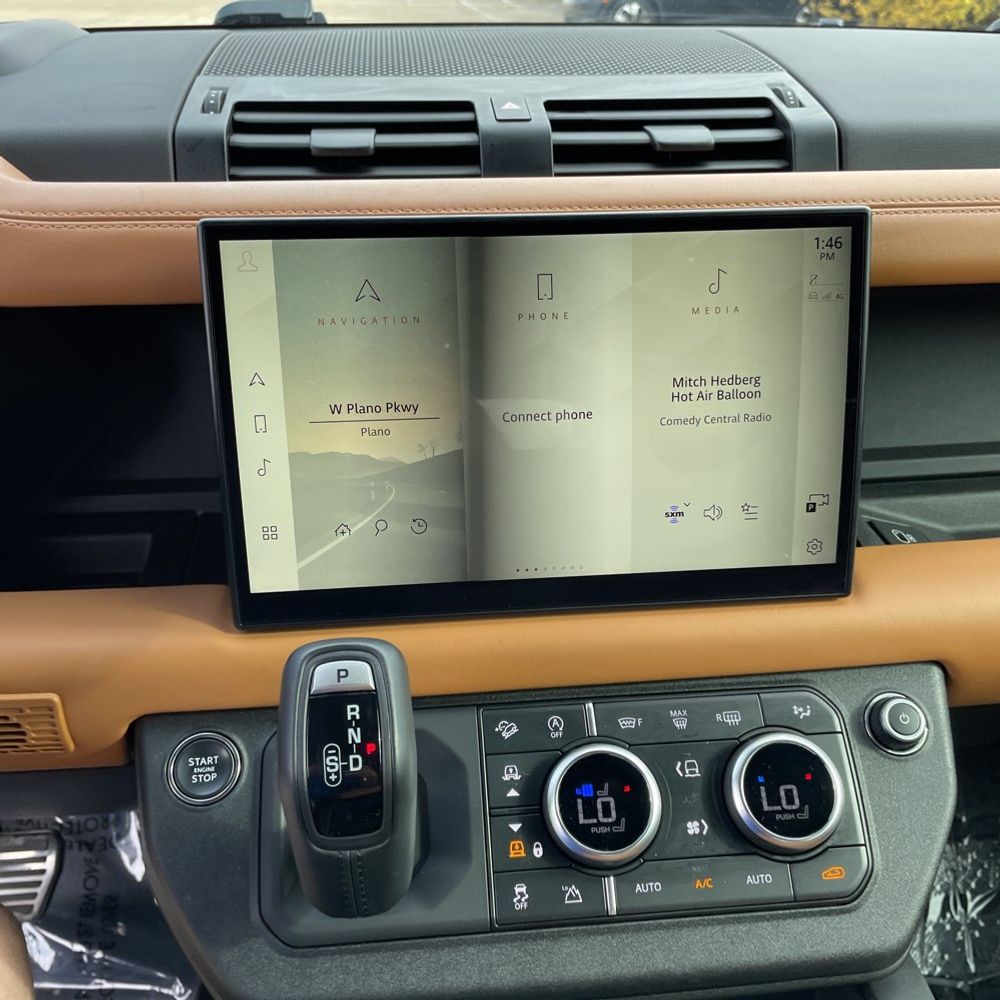 2023 Land Rover Defender 110 V8
