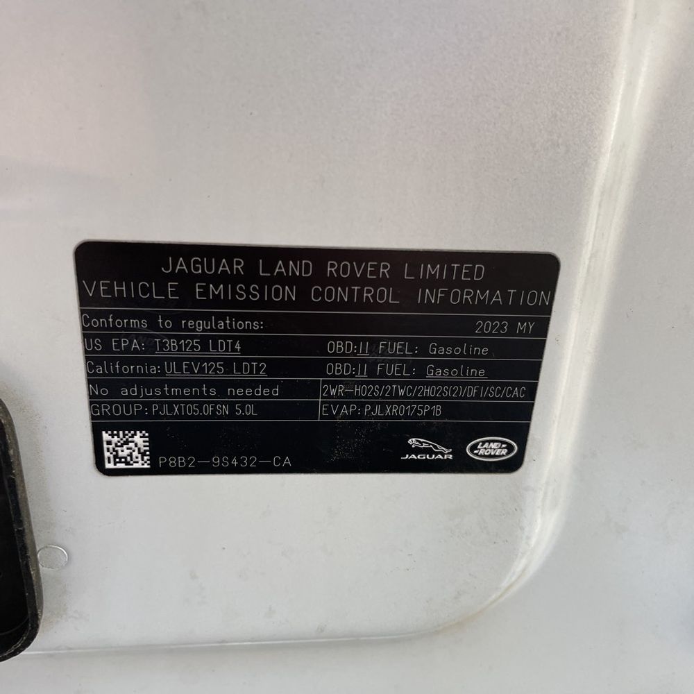 2023 Land Rover Defender 110 V8