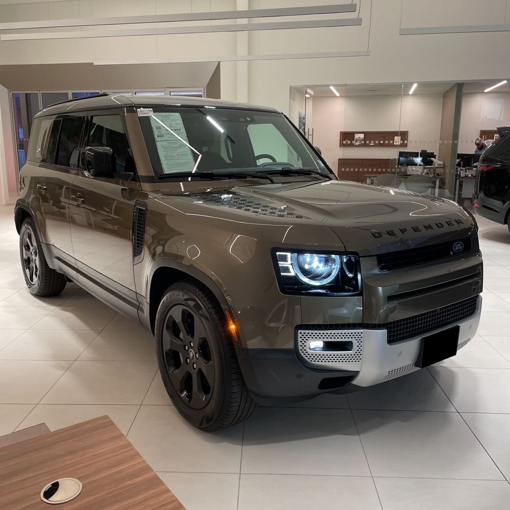 2024 Land Rover Defender 110 P400 S
