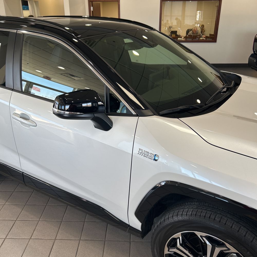 2024 Toyota RAV4 Prime XSE