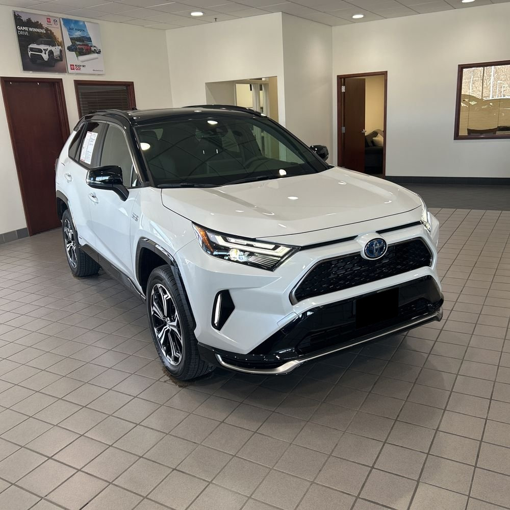 2024 Toyota RAV4 Prime XSE