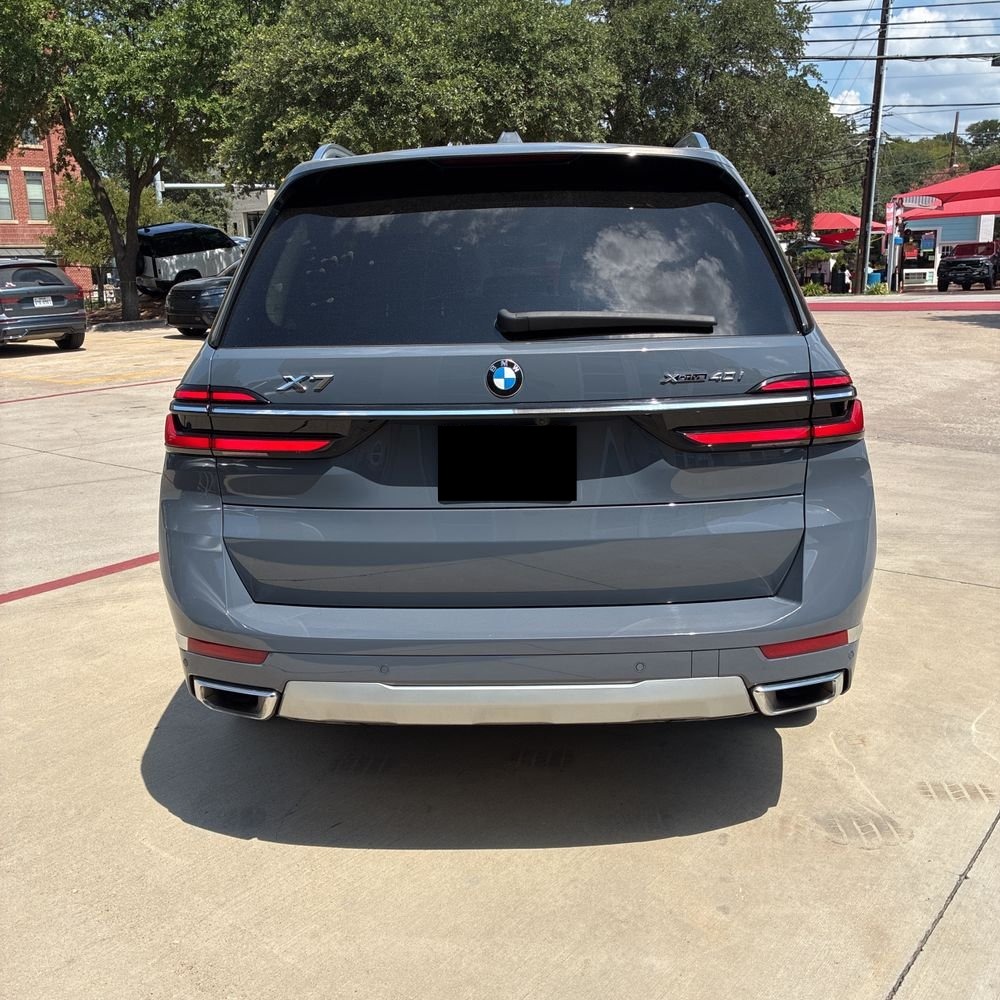 2024 BMW X7 XDrive40i