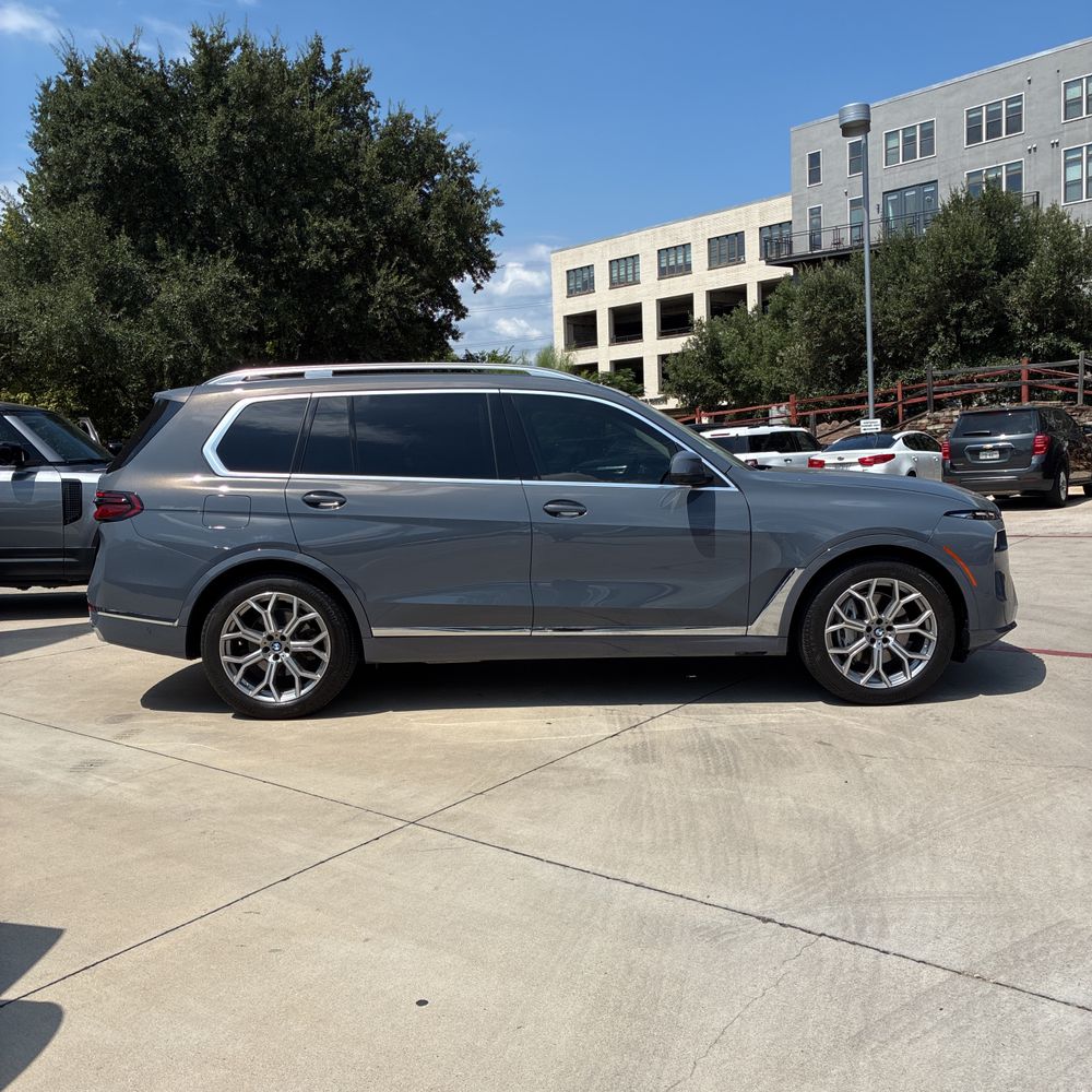 2024 BMW X7 XDrive40i