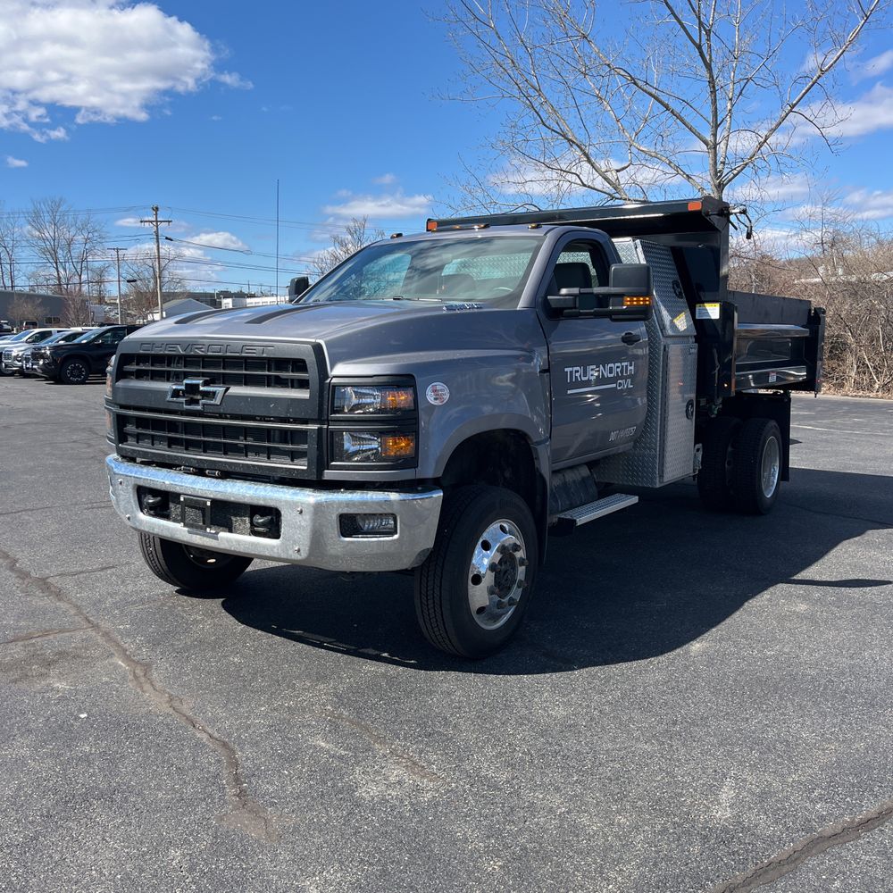 2024 Chevrolet Silverado 6500HD 1WT
