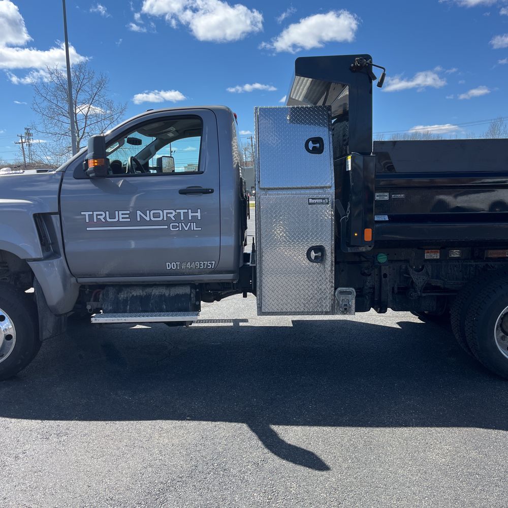 2024 Chevrolet Silverado 6500HD 1WT