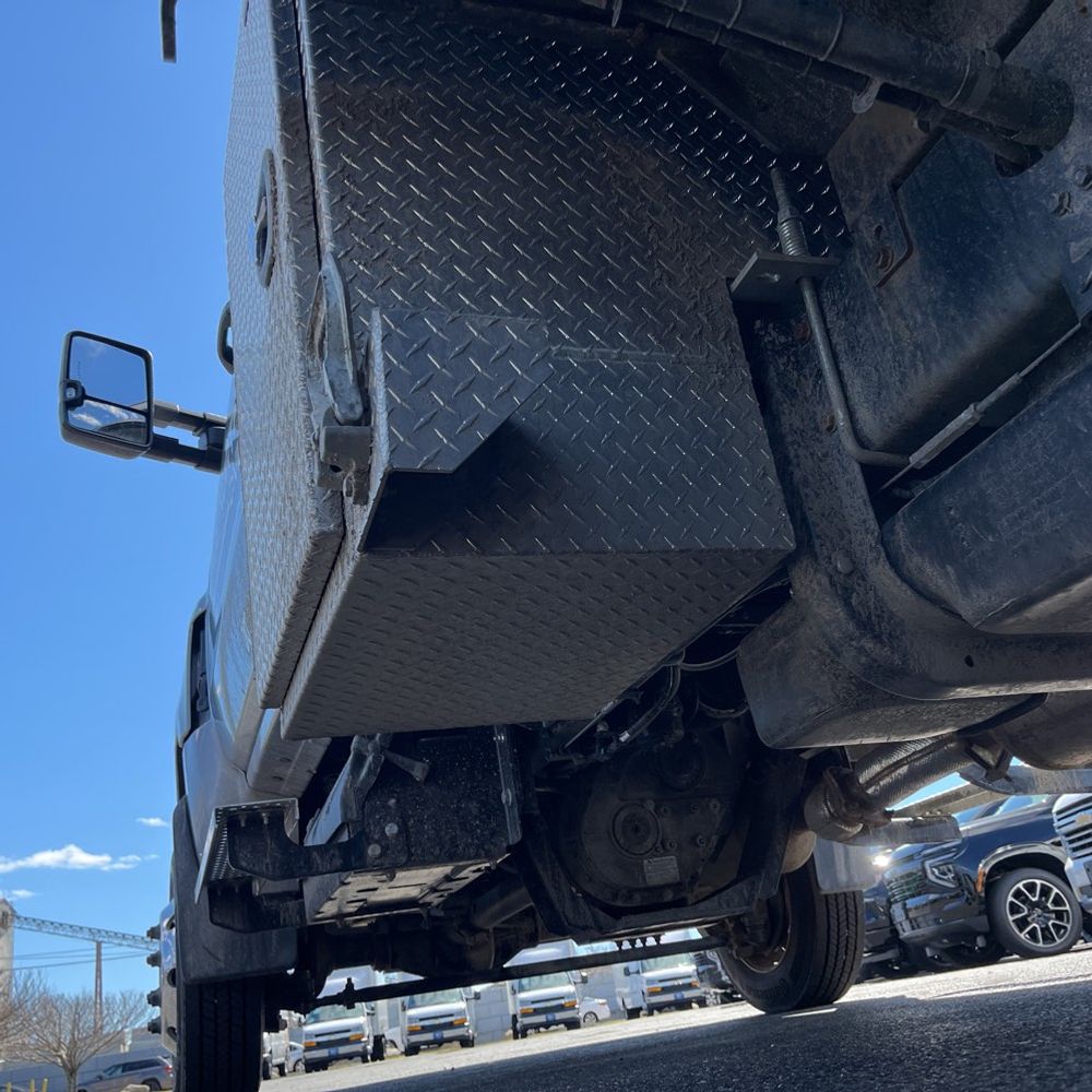 2024 Chevrolet Silverado 6500HD 1WT