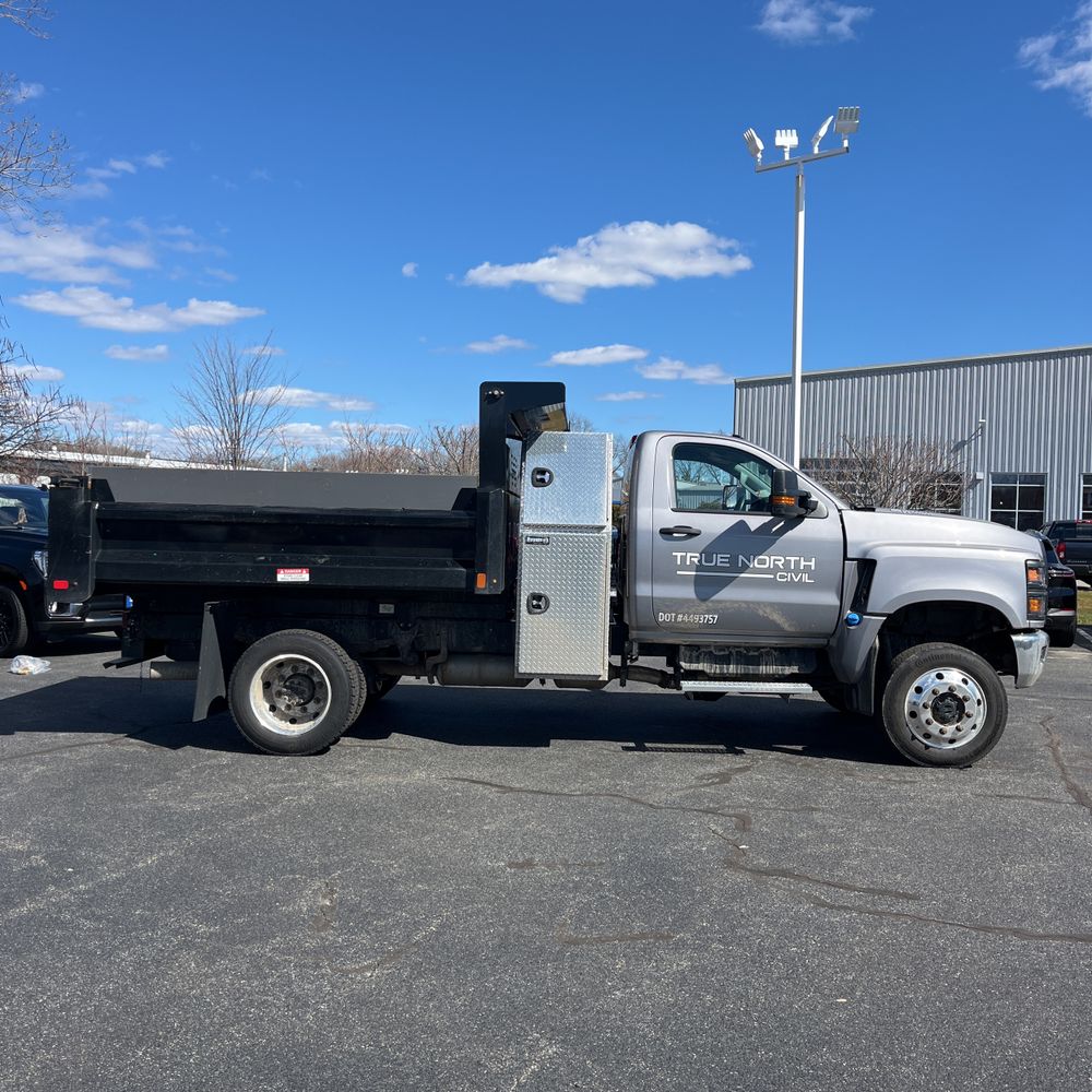 2024 Chevrolet Silverado 6500HD 1WT