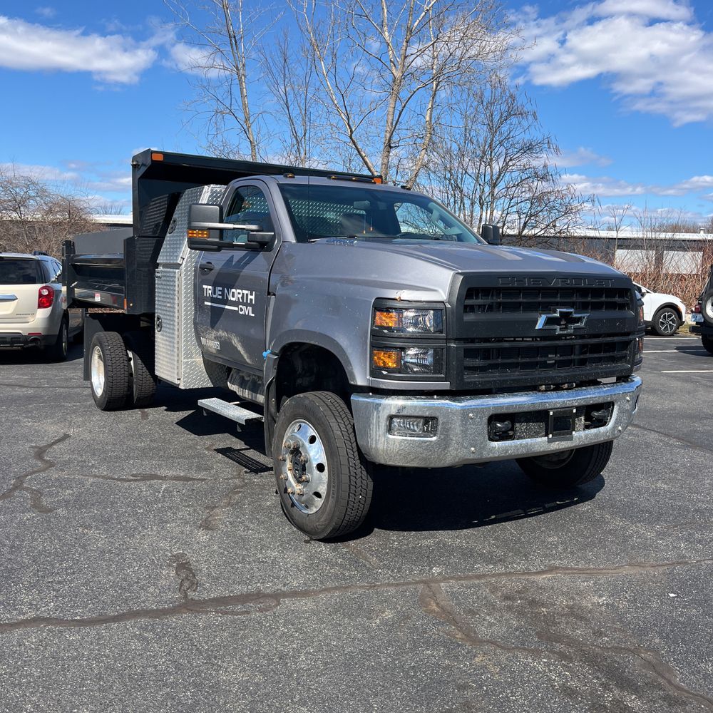 2024 Chevrolet Silverado 6500HD 1WT