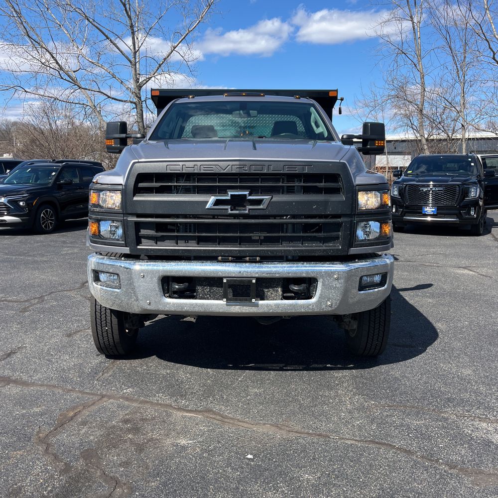 2024 Chevrolet Silverado 6500HD 1WT