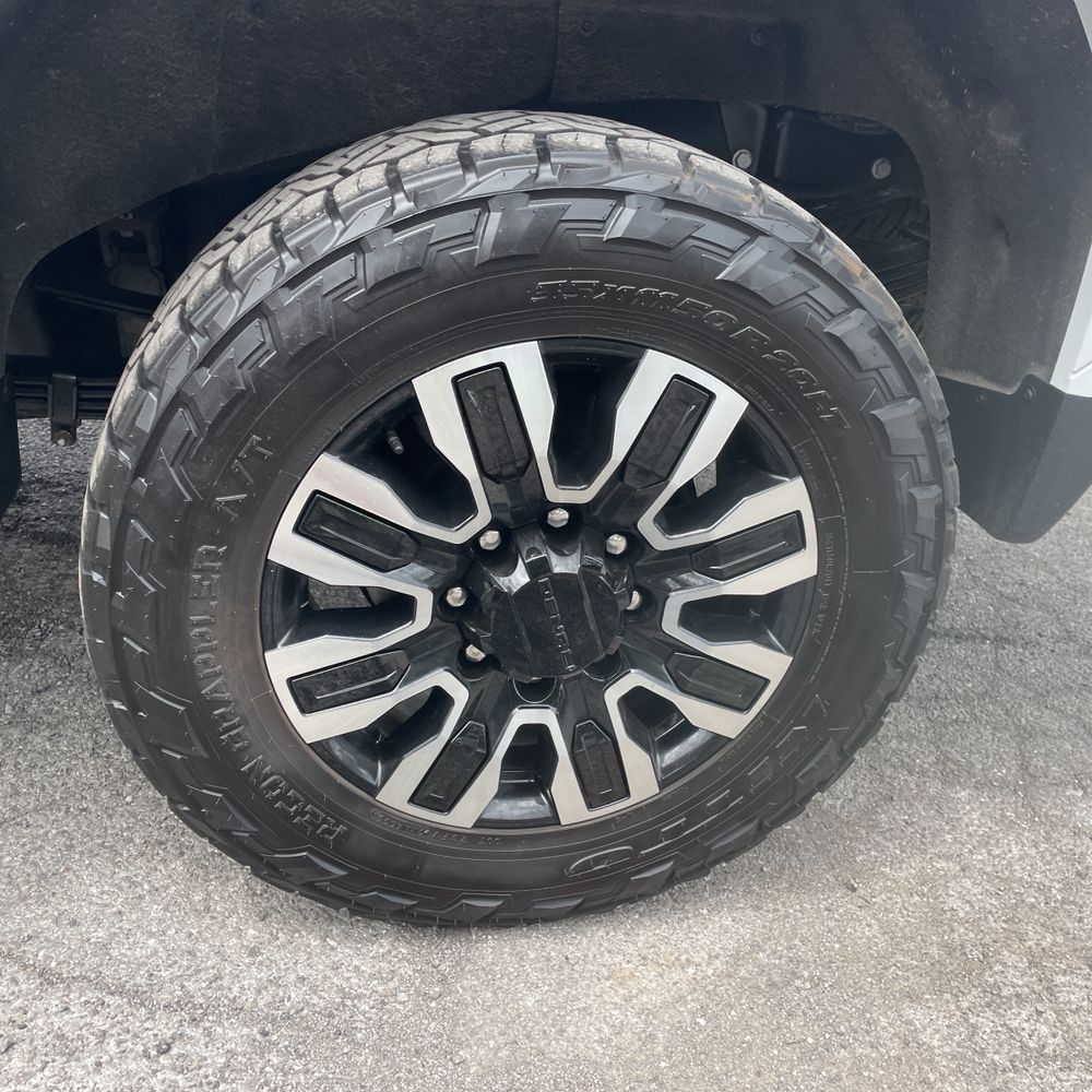 2024 GMC Sierra 2500HD Denali Ultimate