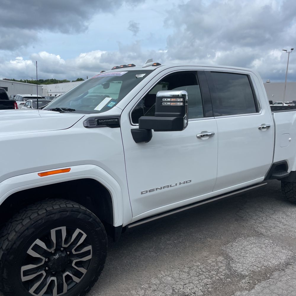 2024 GMC Sierra 2500HD Denali Ultimate