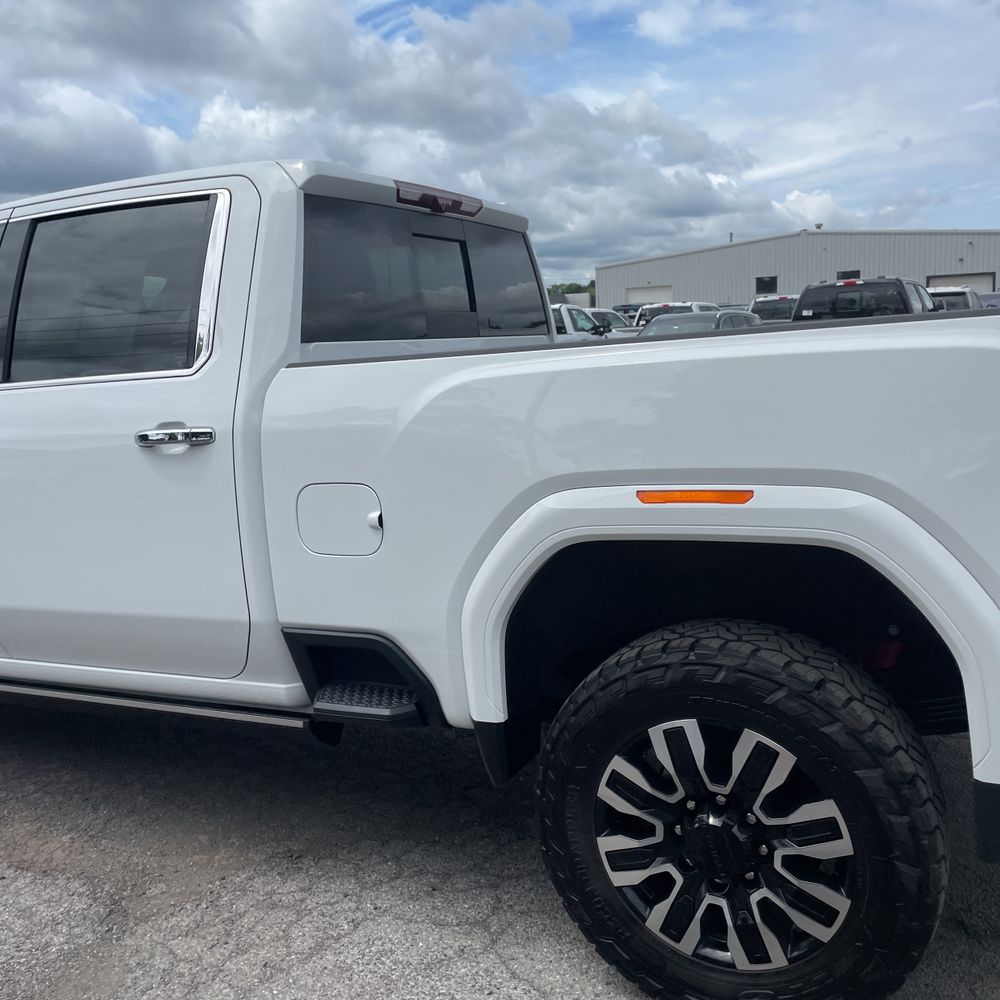 2024 GMC Sierra 2500HD Denali Ultimate