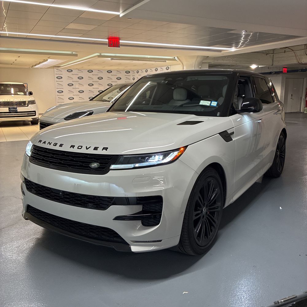 2025 Land Rover Range Rover Sport