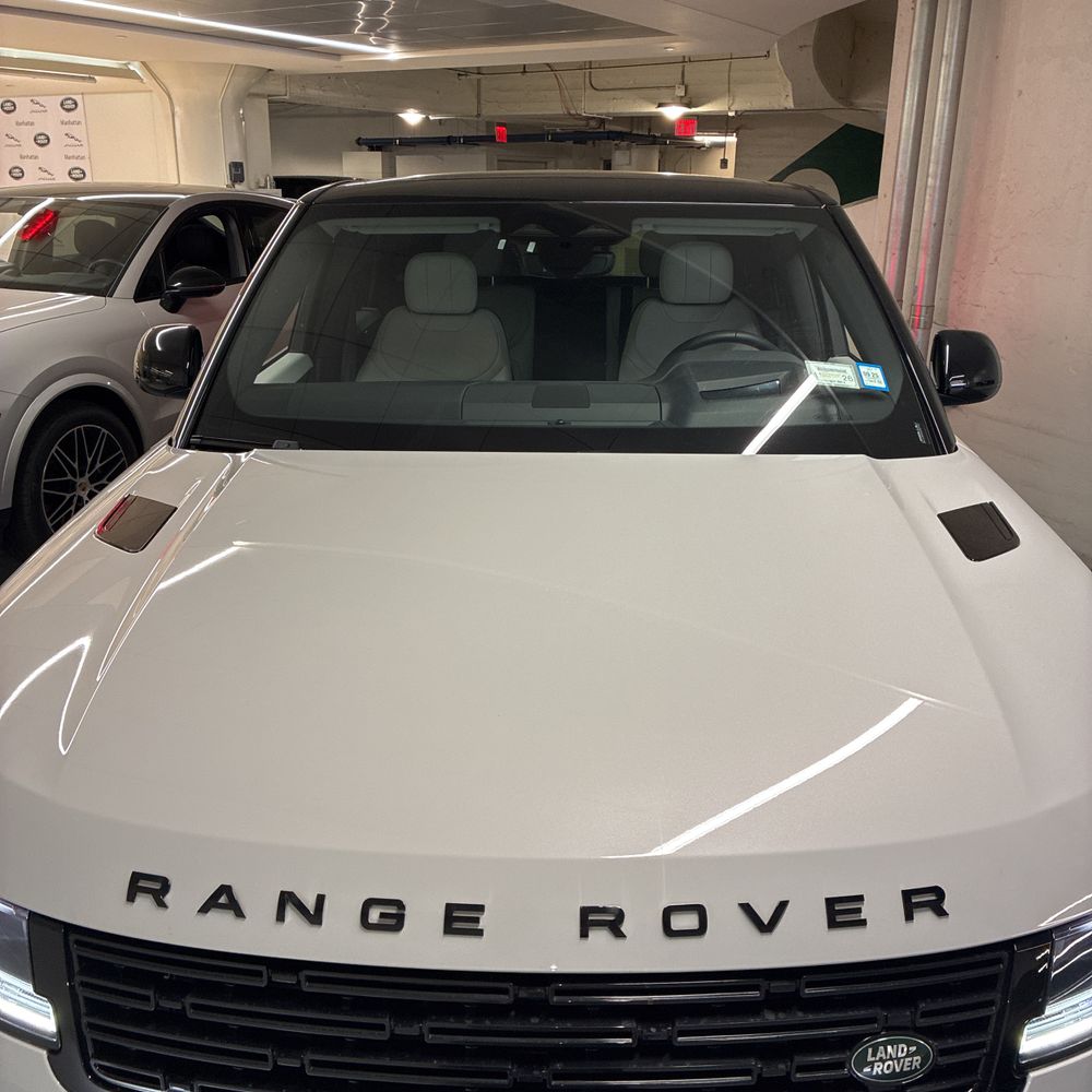 2025 Land Rover Range Rover Sport P460e Dynamic SE