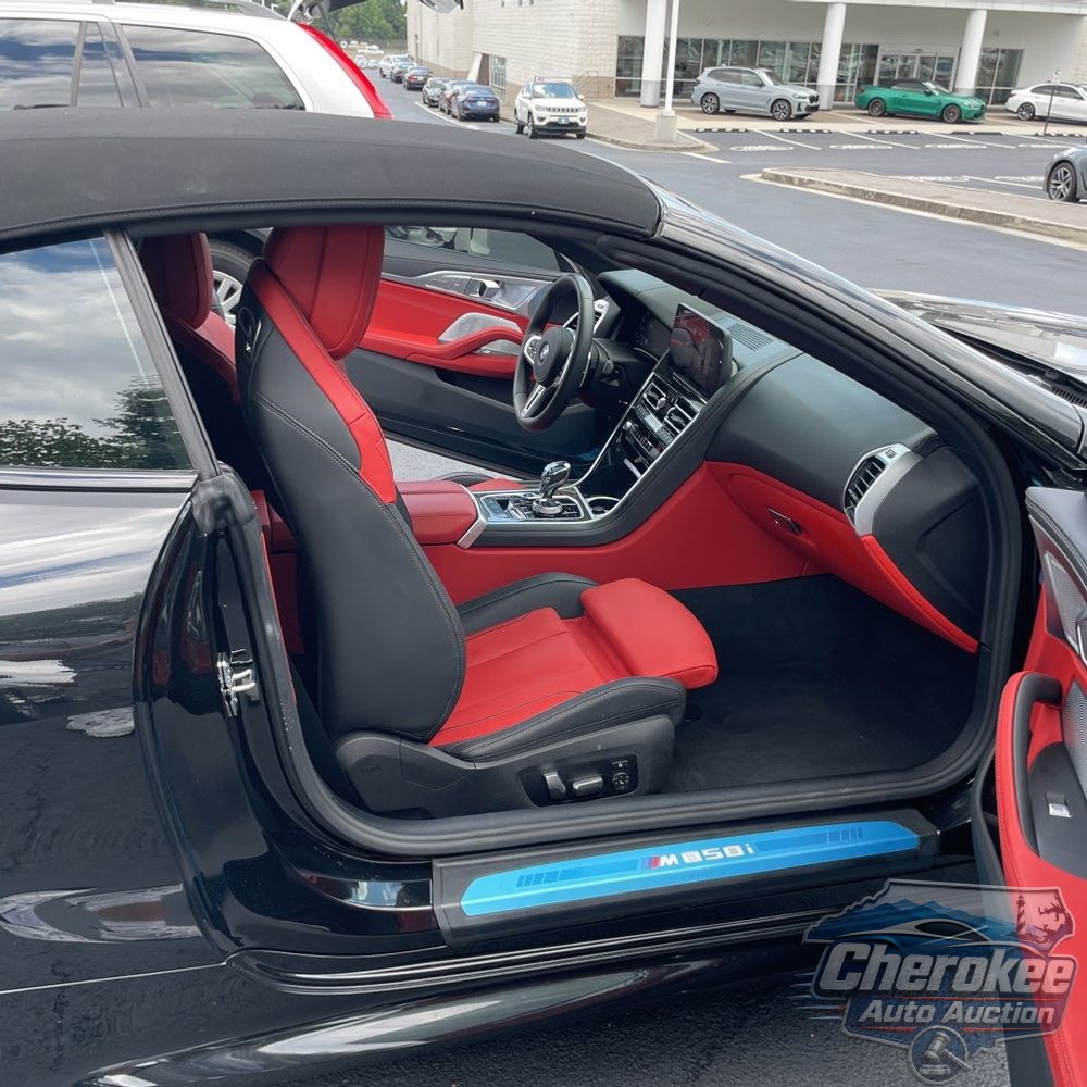 2025 BMW 8-Series M850i xDrive