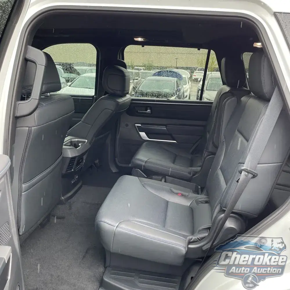 2025 Toyota Sequoia Platinum
