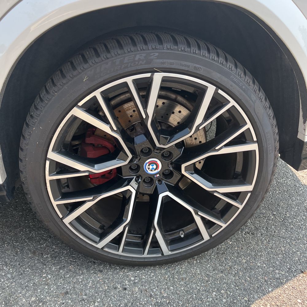 2023 BMW X6 M