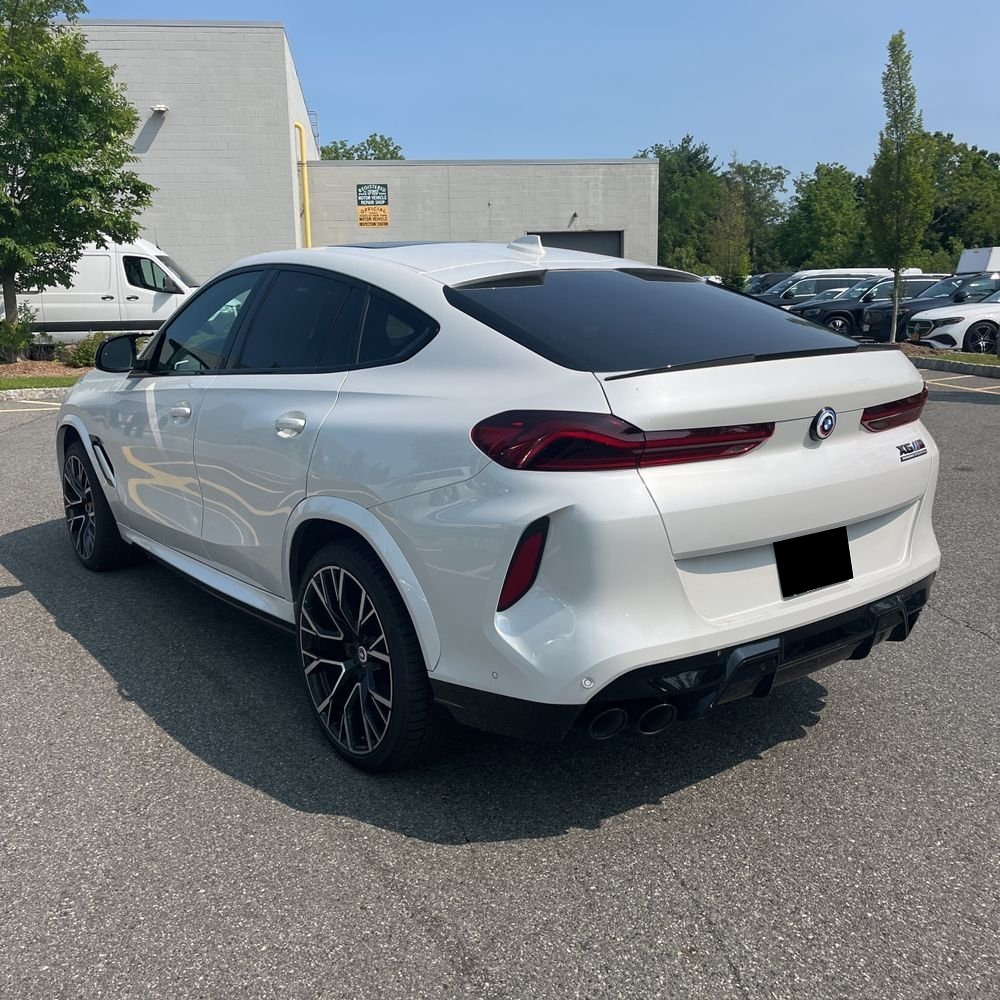 2023 BMW X6 M
