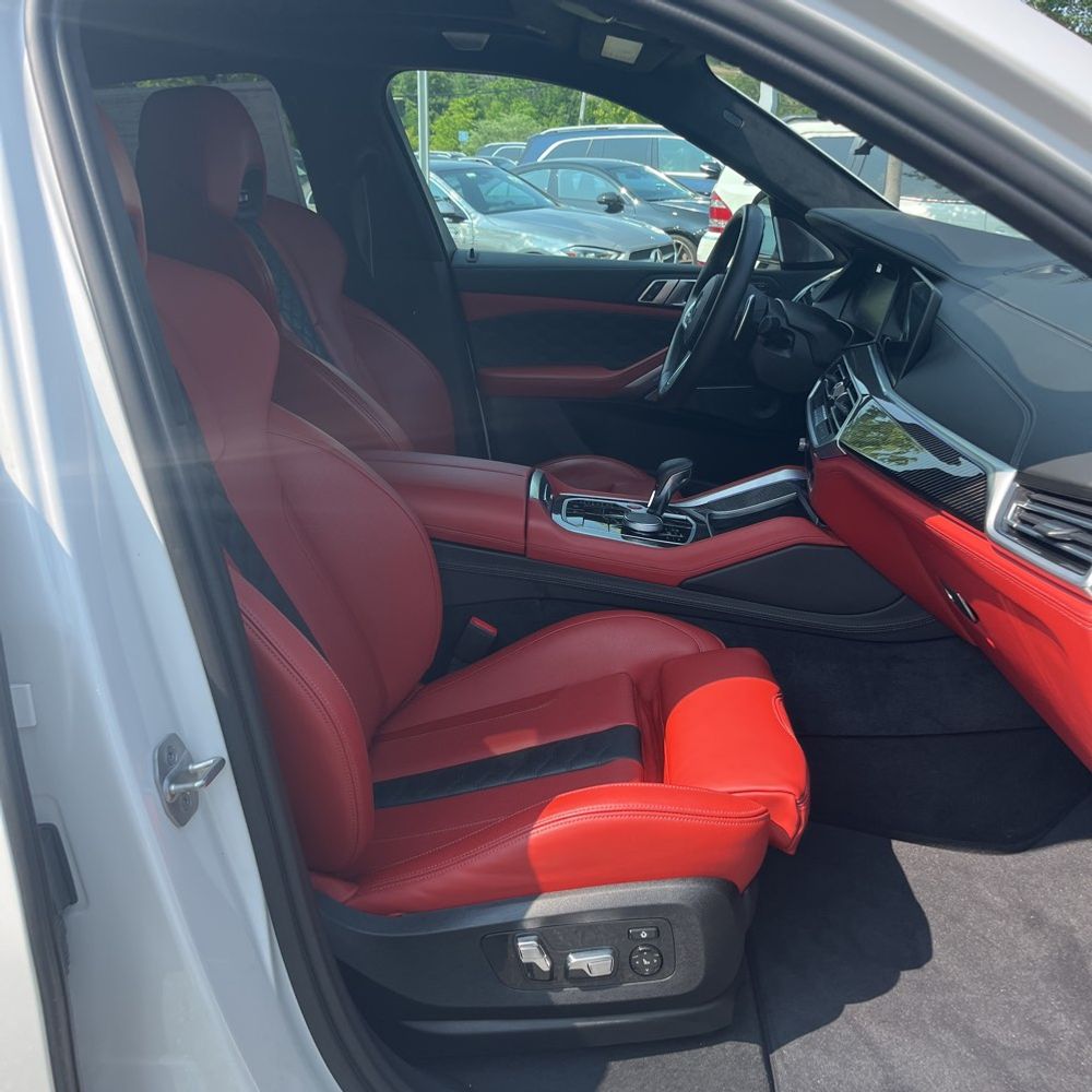 2023 BMW X6 M