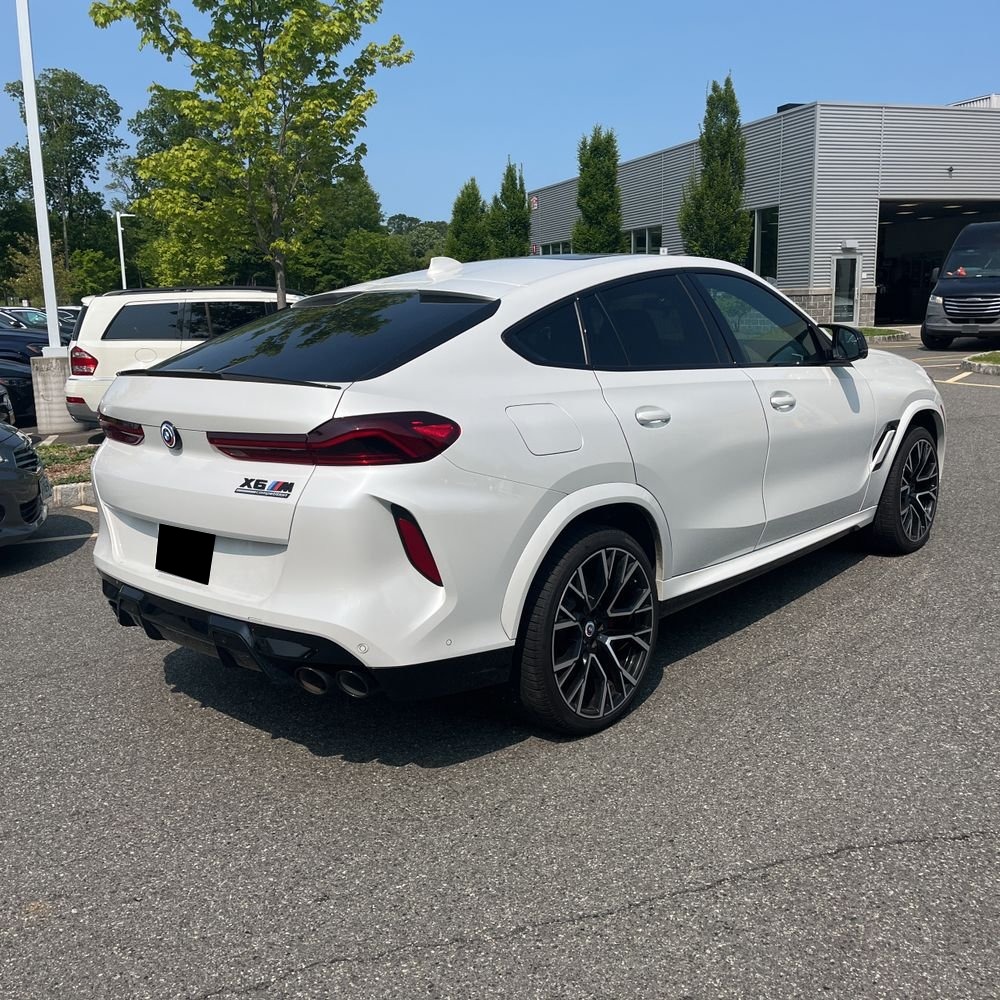 2023 BMW X6 M
