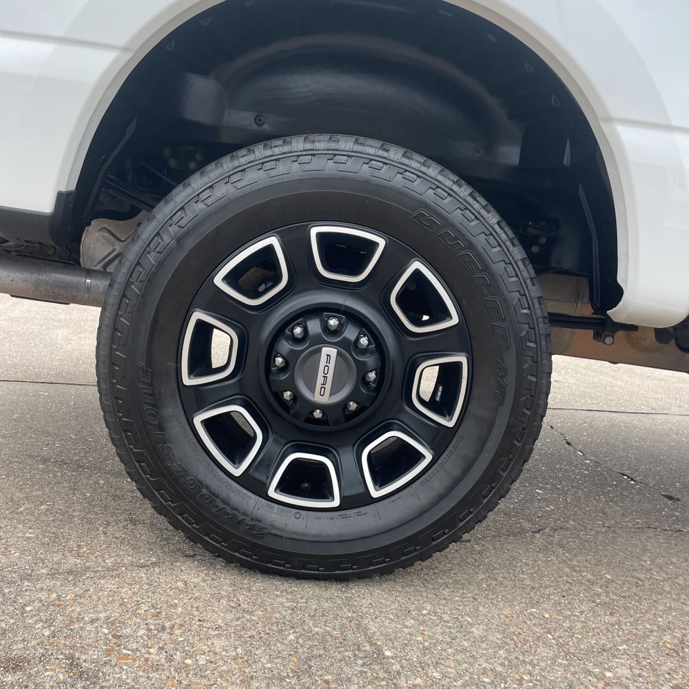 2024 Ford F-250 Super Duty Platinum