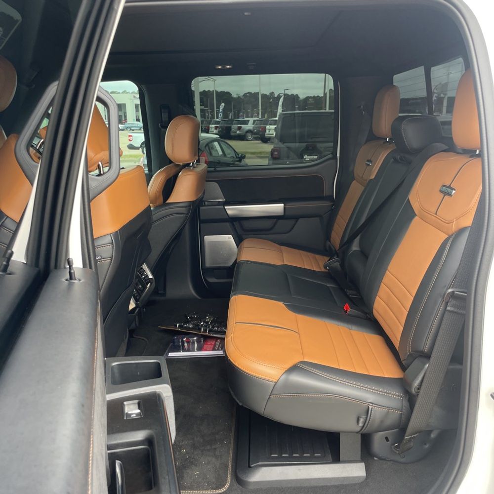 2024 Ford F-250 Super Duty Platinum