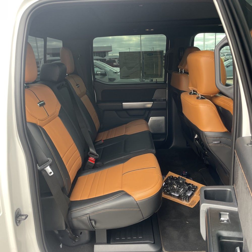 2024 Ford F-250 Super Duty Platinum