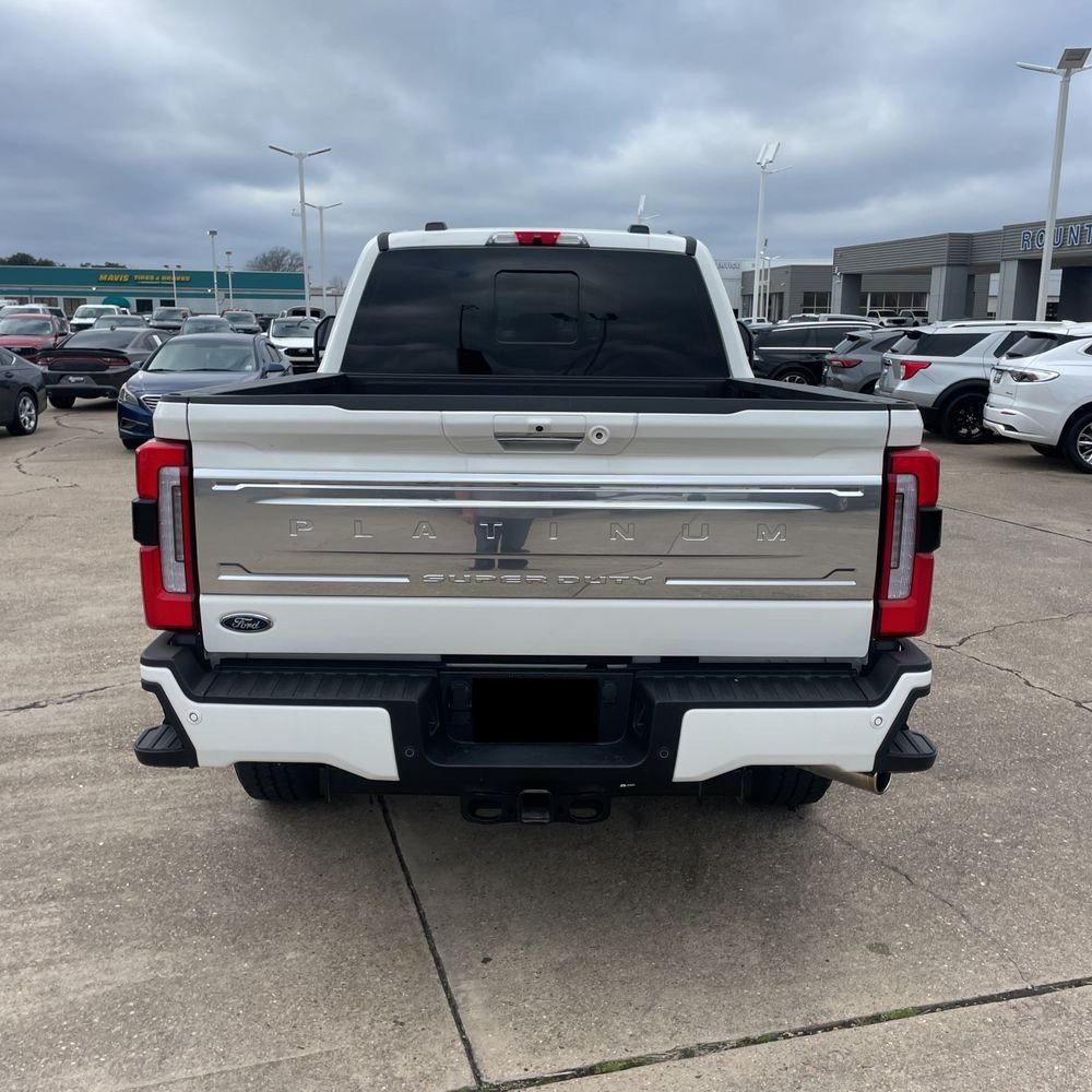 2024 Ford F-250 Super Duty Platinum