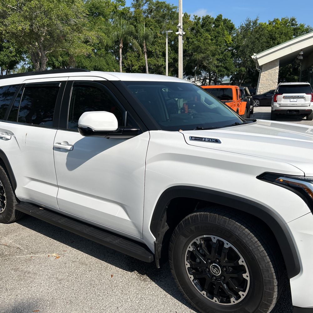 2024 Toyota Sequoia SR5